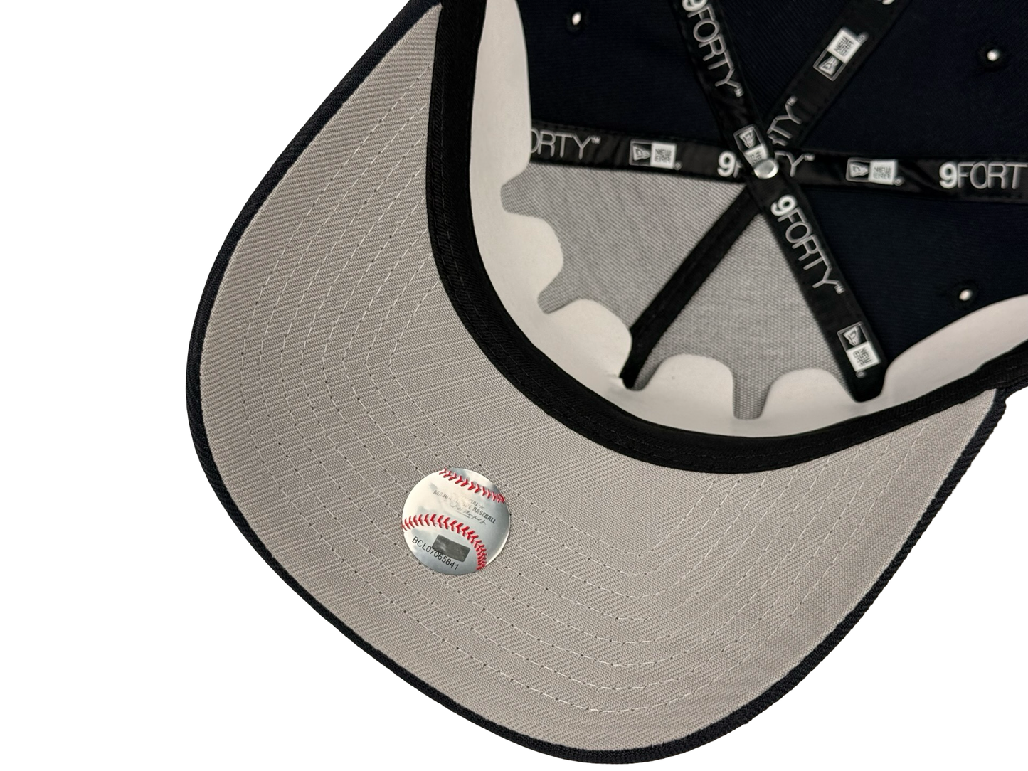 San Diego Padres New Era Cap 9FORTY A-Frame Snapback Hat Navy Blue 1998 World Series Side Patch
