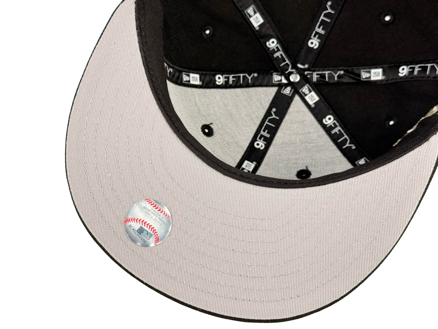 San Diego Padres MLB New Era Cap 9FIFTY Snapback Hat