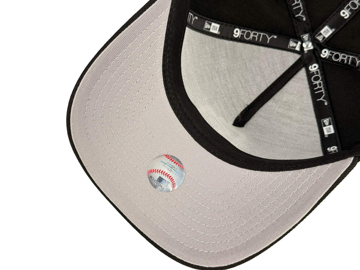 San Diego Padres Pink Drip MLB New Era Cap 9FORTY Snapback Hat