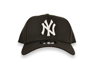 New York Yankees MLB New Era Cap 9FORTY A-Frame Snapback Hat