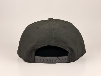 San Diego Padres Old English Script MLB New Era Cap 9FIFTY Snapback Hat Black