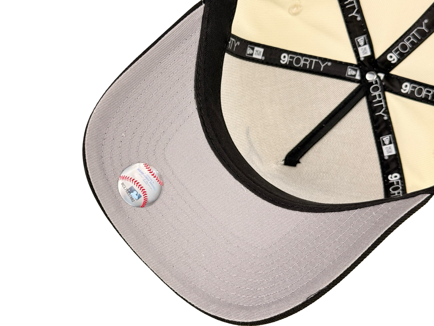 Oakland Athletics Upside Down MLB New Era Cap 9FORTY A-Frame Snapback Hat