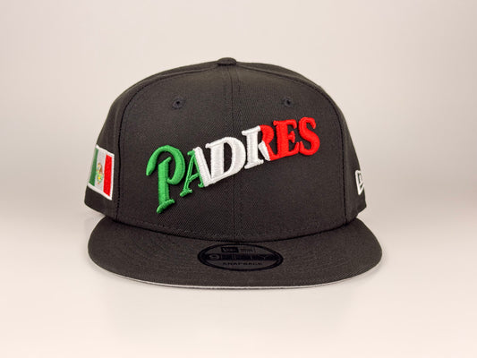 San Diego Padres MLB New Era Cap 9FIFTY Snapback Hat