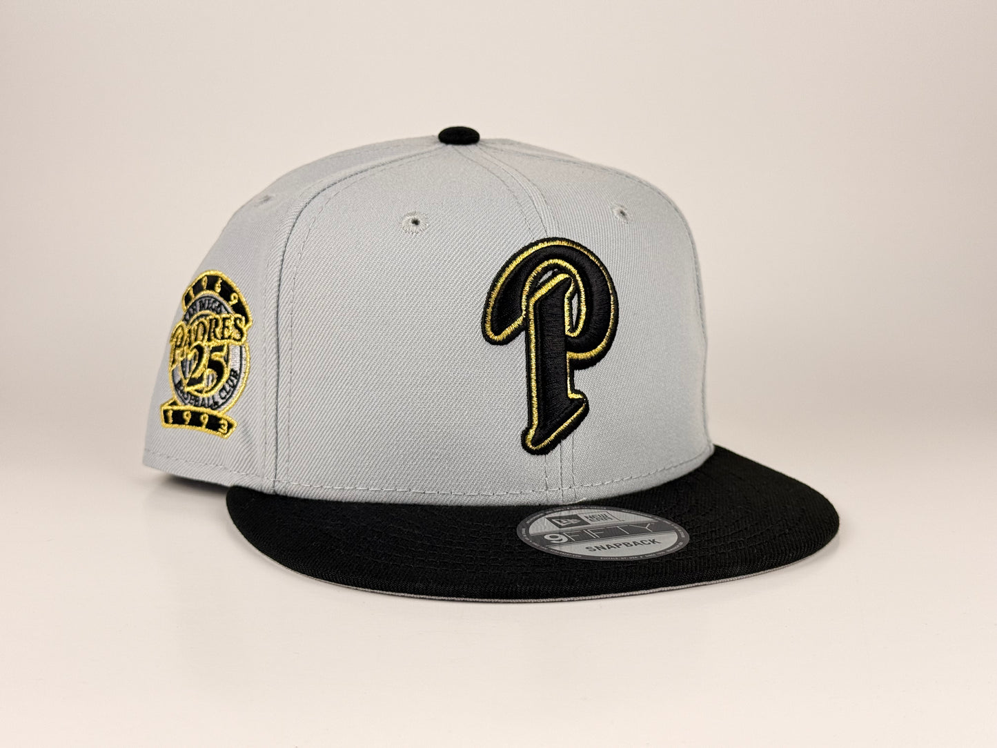 San Diego Padres “P” MLB New Era Cap 9FIFTY Snapback Hat