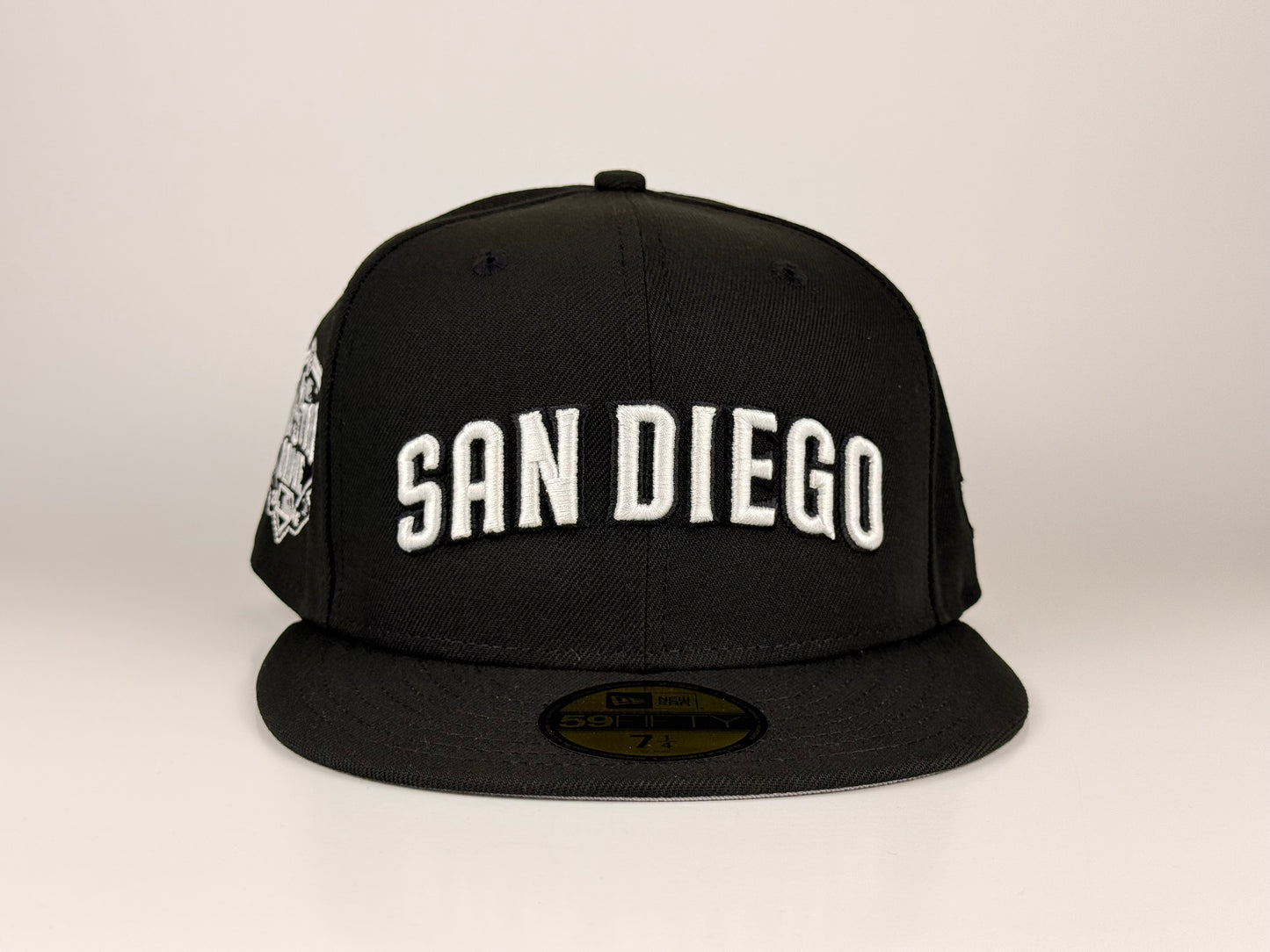 San Diego Padres Script MLB New Era Cap 59FIFTY Fitted Hat