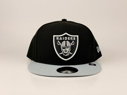 Las Vegas Raiders NFL New Era Cap 9FIFTY Snapback Hat Black Crown Gray Visor