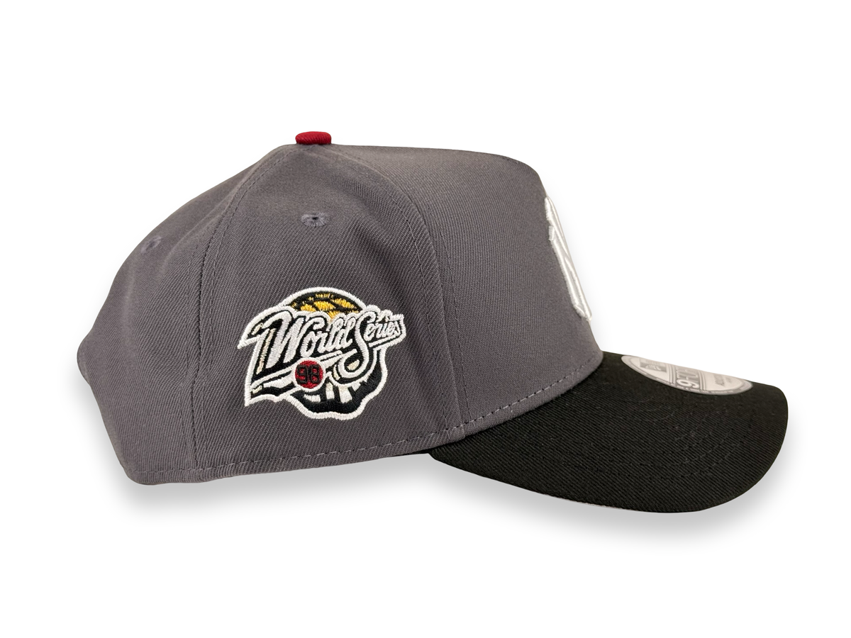 New York Yankees MLB New Era Cap 9FORTY A-Frame Snapback Hat