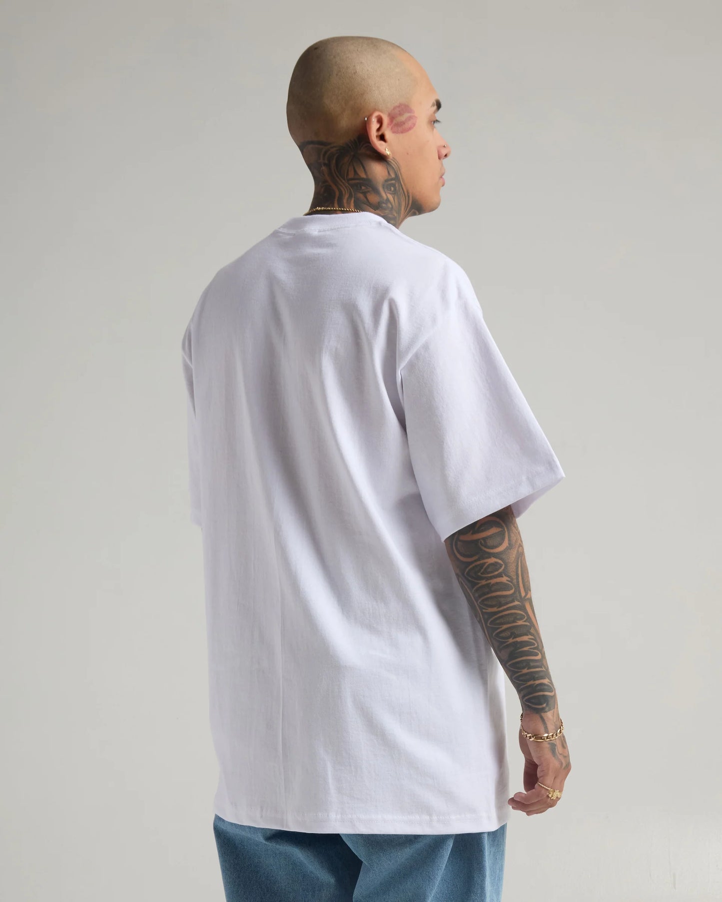 Shaka Wear 7.5oz Max Heavyweight Short Sleeve Crew Neck T-Shirt