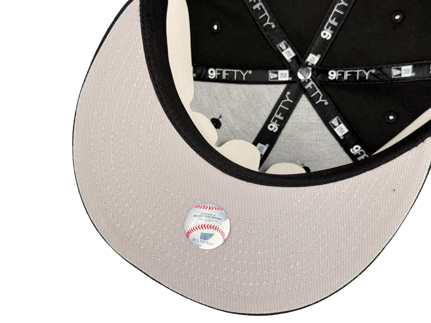 San Diego Padres MLB New Era Cap 9FIFTY Snapback Hat