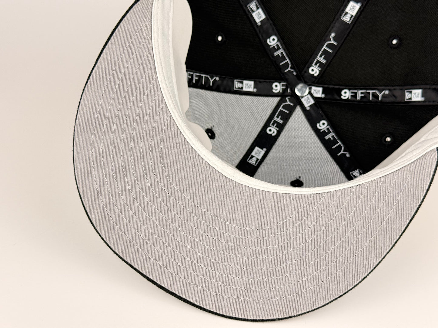 San Diego Padres Baseball Club MLB New Era Cap 9FIFTY Snapback Hat