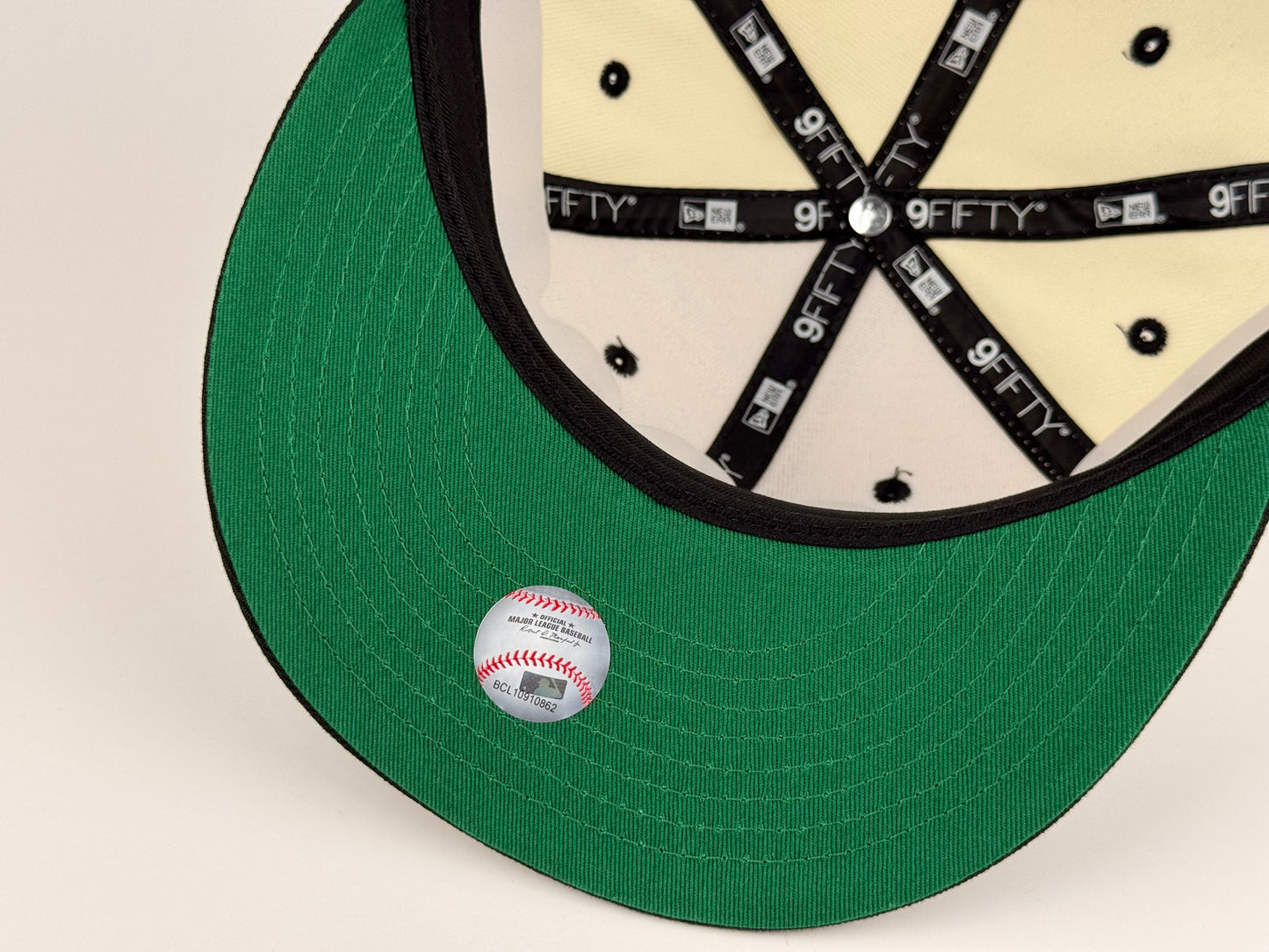 San Diego Padres MLB New Era Cap 9FIFTY Snapback Hat Cream Crown Black Visor 25th Anniversary Side Patch