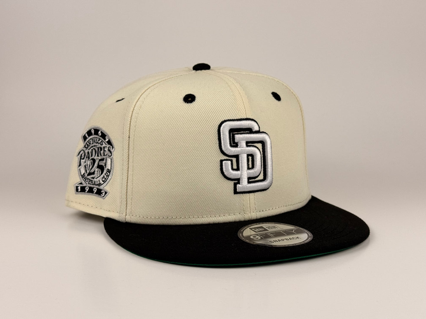 San Diego Padres MLB New Era Cap 9FIFTY Snapback Hat Cream Crown Black Visor 25th Anniversary Side Patch