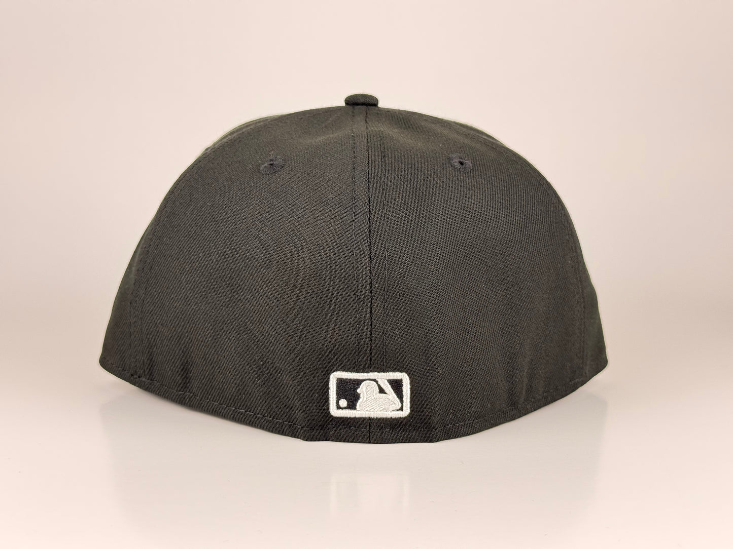 San Diego Padres Sugar Skull MLB New Era Cap 59FIFTY Fitted Hat