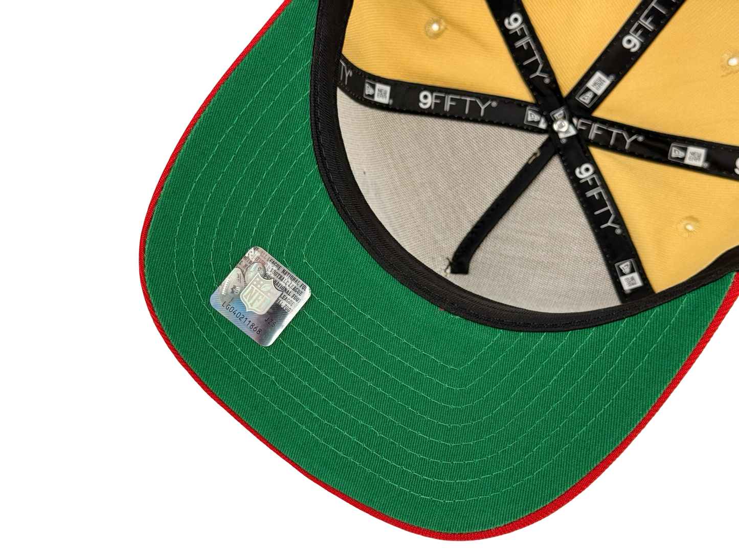 San Francisco 49ers Upside Down Script NFL New Era Cap 9FIFTY A-Frame Beige Crown Red Visor