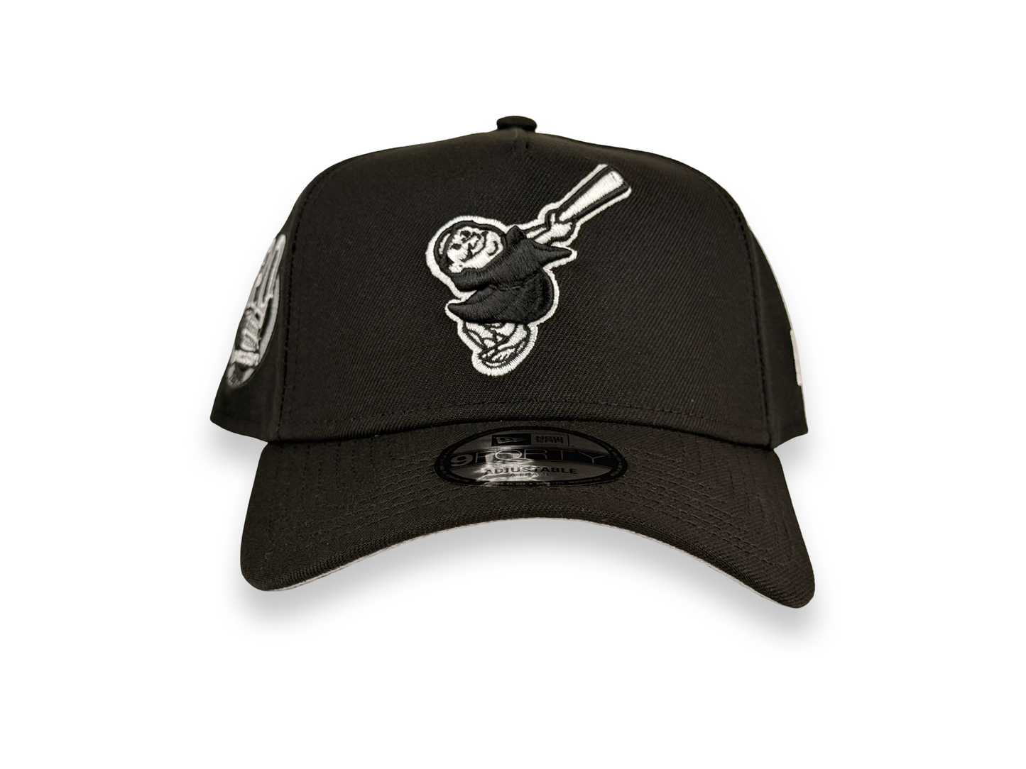 San Diego Padres Swinging Friar MLB New Era Cap 9FORTY A-Frame Snapback Hat