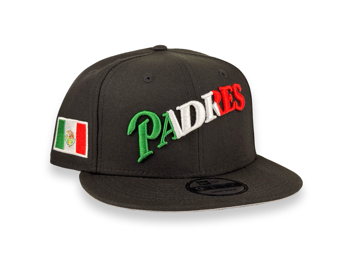 San Diego Padres MLB New Era Cap 9FIFTY Snapback Hat